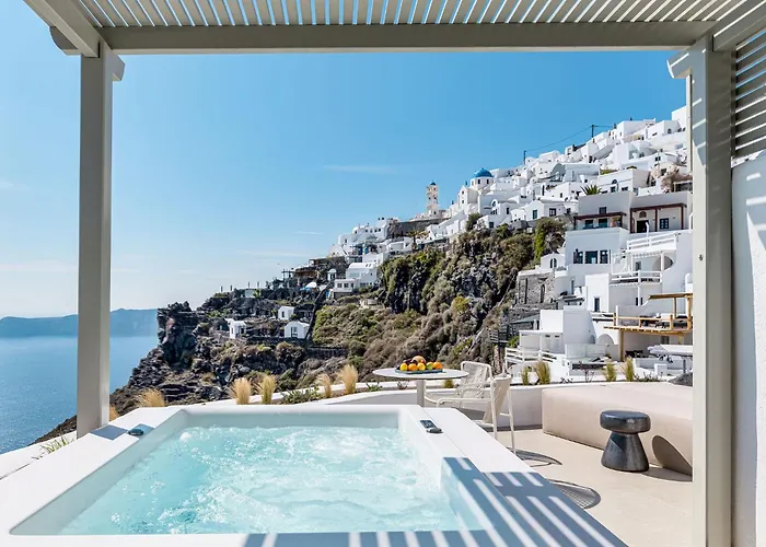 Iconic Santorini, A Boutique Cave Hotel By Sandglass