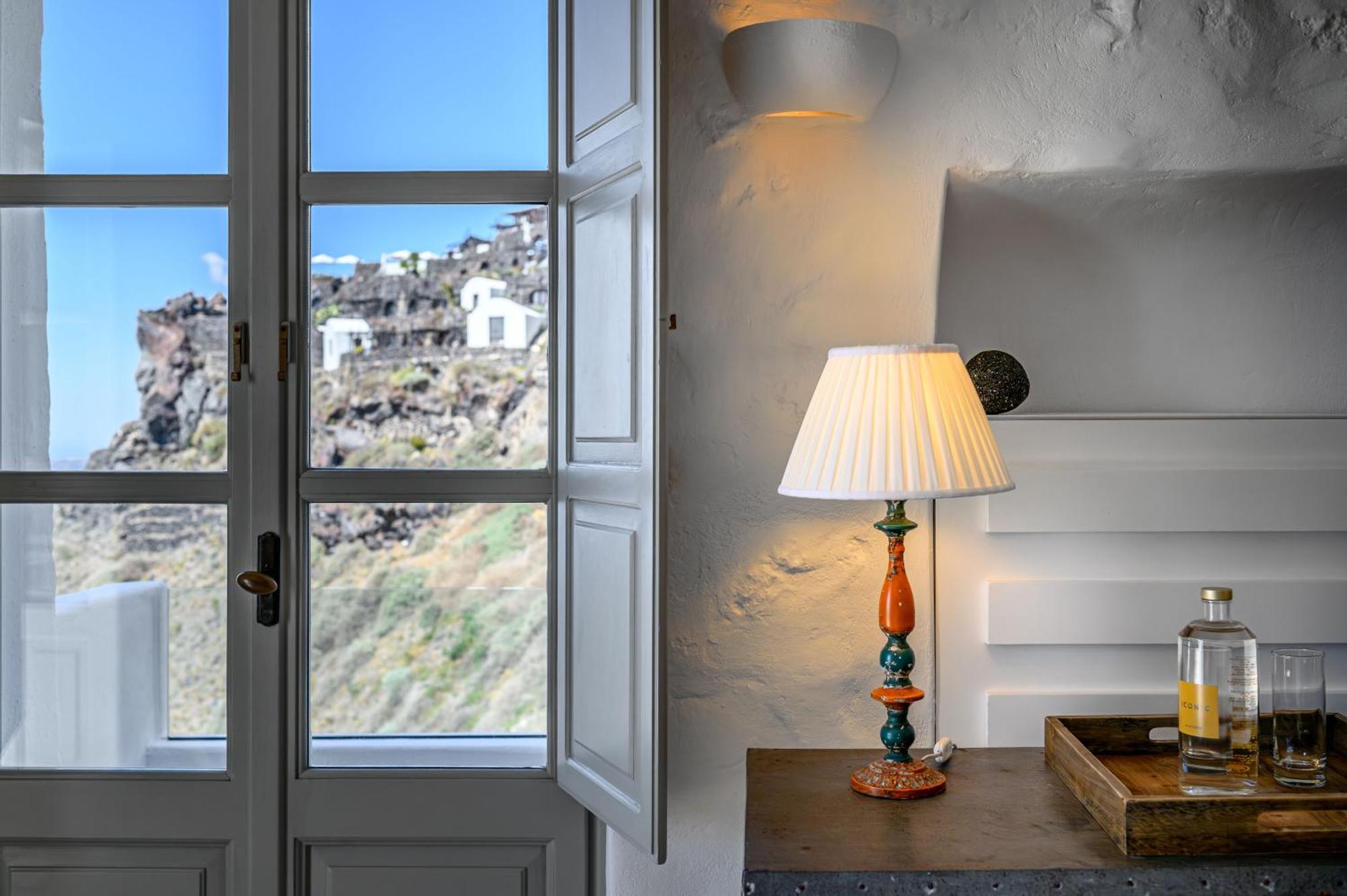 Iconic Santorini, A Boutique Cave By Sandglass Hotel