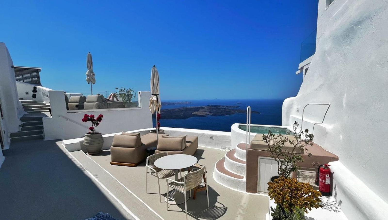Iconic Santorini, A Boutique Cave By Sandglass