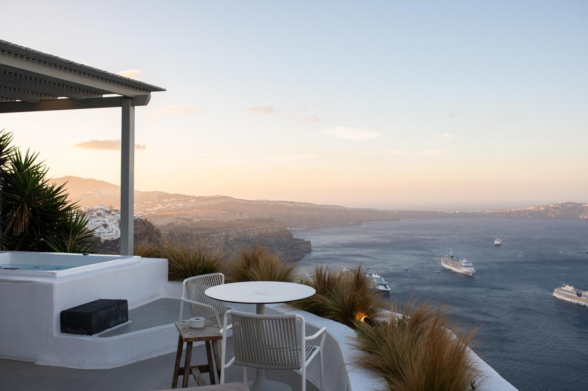 Iconic Santorini, A Boutique Cave By Sandglass Hotel 5*